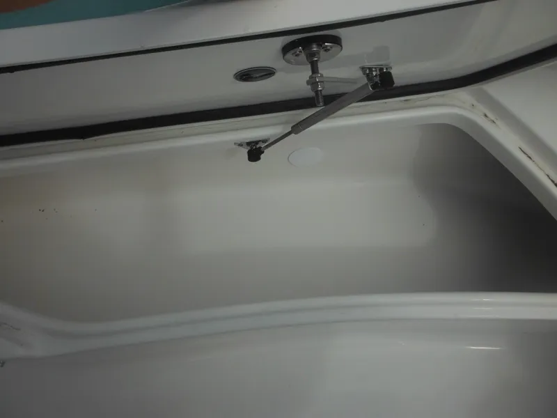 Slide: The Image of Tidewater 220 LXF 2024 - 65