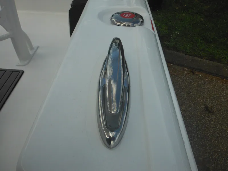 Slide: The Image of Tidewater 220 LXF 2024 - 72