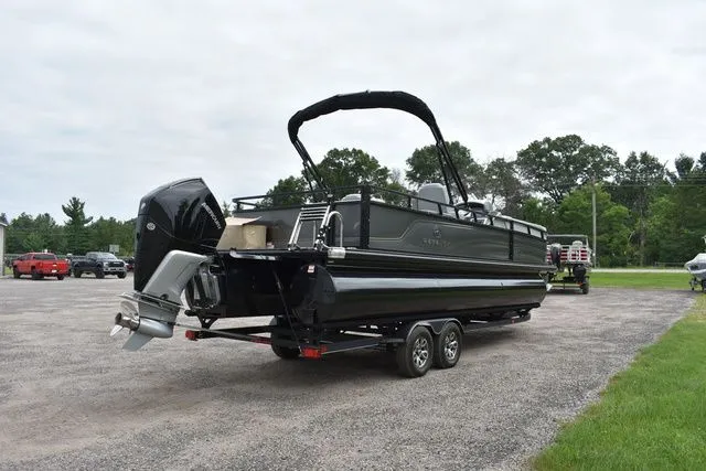 Slide: The Image of Regency 250 DL3 2024 - 5