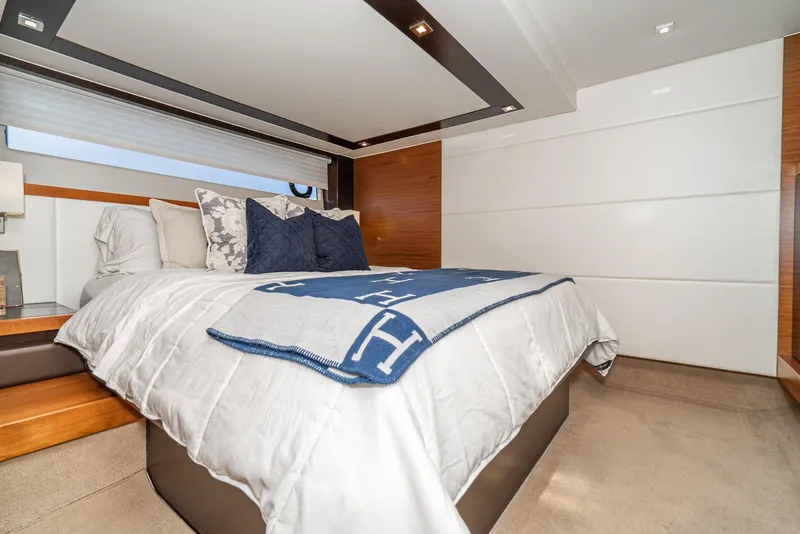 Slide: The Image of Luxurious bedroom in Tiara Yachts C53 Coupe 2017. - 22