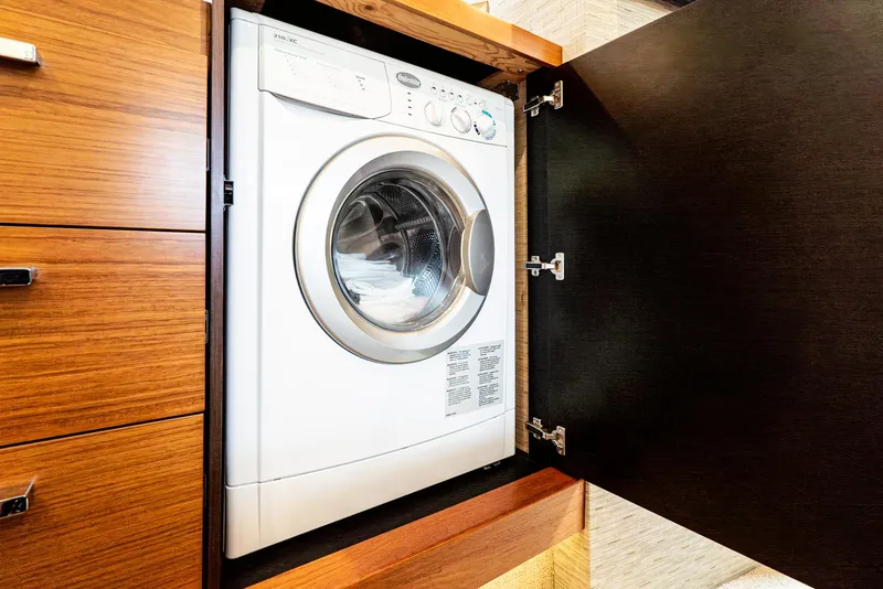 Slide: The Image of Washing machine in the Tiara Yachts C53 Coupe 2017. - 26