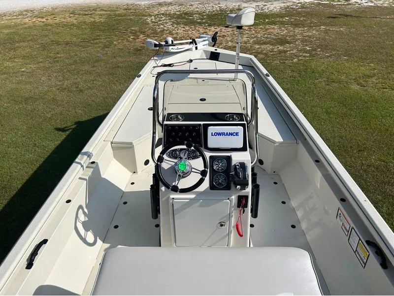 Slide: The Image of Ranger RB200 2024 - 5