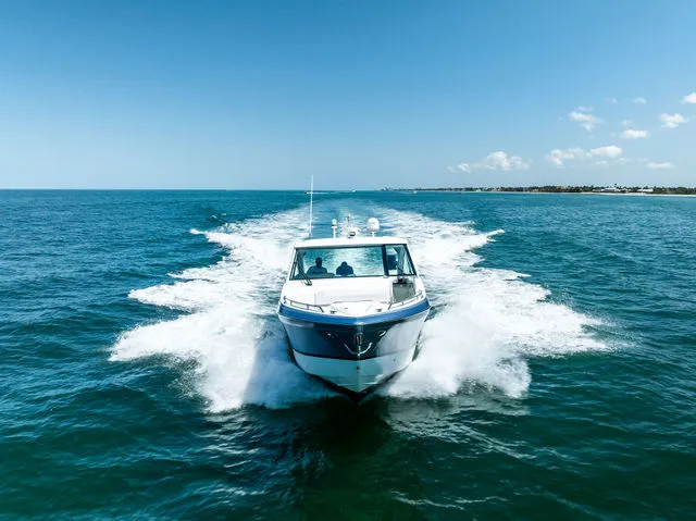 Slide: The Image of Formula 380 Super Sport Crossover OB 2021 - 37
