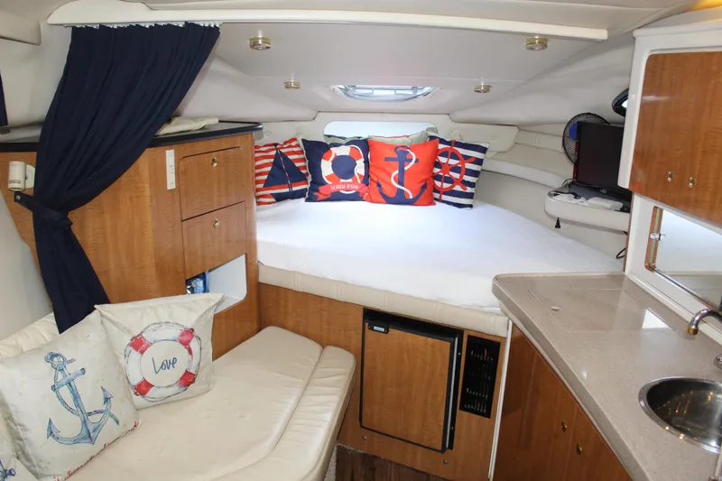 Slide: The Image of Regal Commodore 2860 2002 - 16