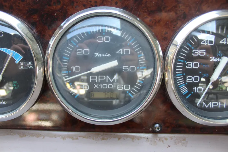 Slide: The Image of Regal Commodore 2860 2002 - 34