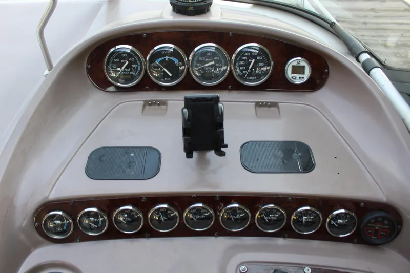 Slide: The Image of Regal Commodore 2860 2002 - 7