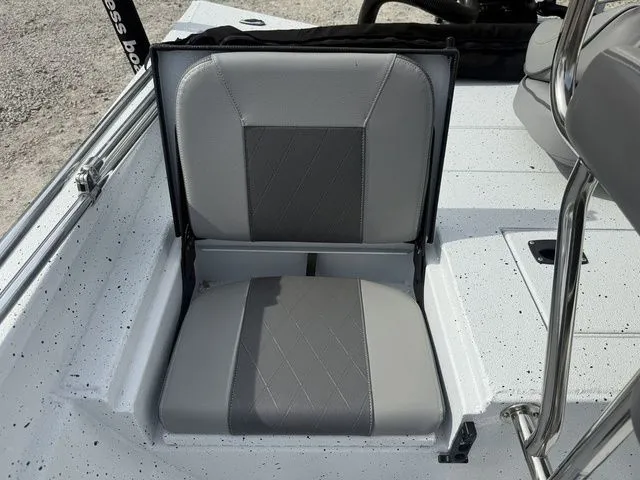 Slide: The Image of Xpress H22B 2024 - 10