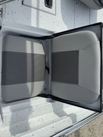 Slide: The Image of Xpress H22B 2024 - 11