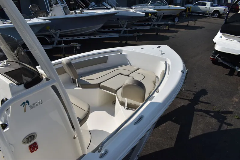 Slide: The Image of Key West Boats 203 FS 2024 - 13
