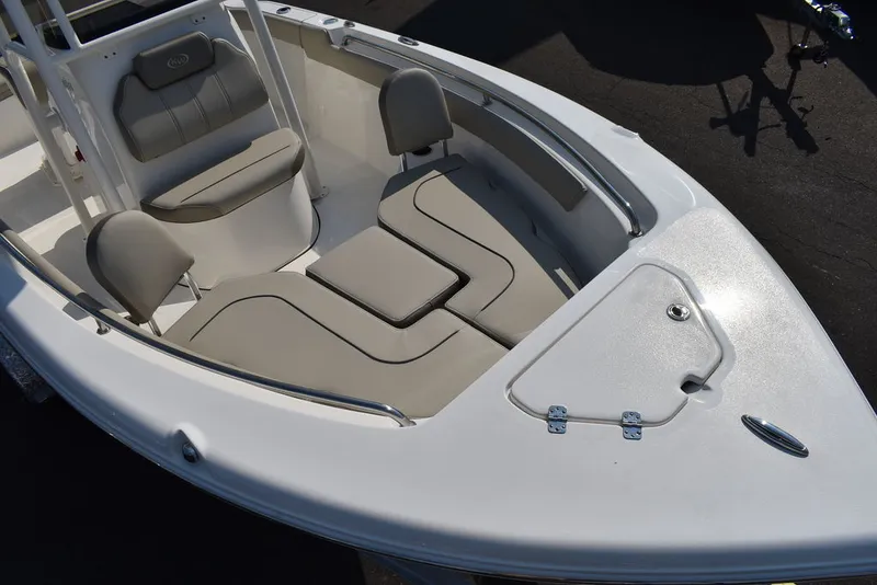 Slide: The Image of Key West Boats 203 FS 2024 - 15