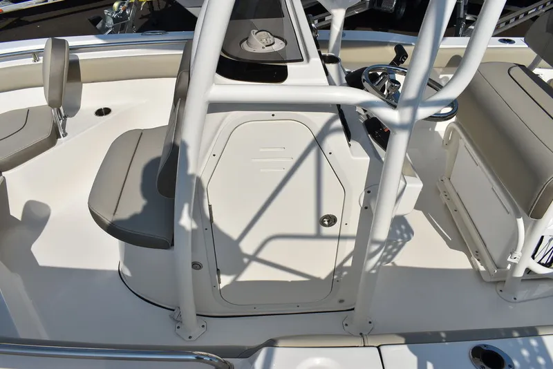 Slide: The Image of Key West Boats 203 FS 2024 - 19