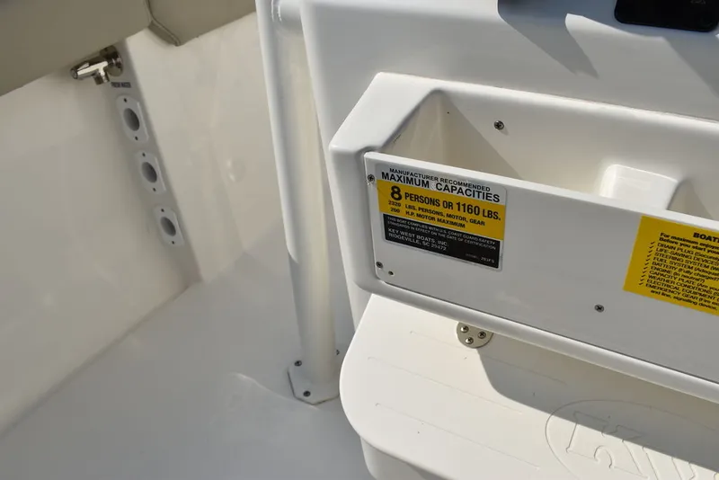 Slide: The Image of Key West Boats 203 FS 2024 - 34