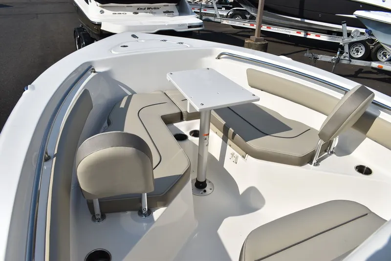Slide: The Image of Key West Boats 203 FS 2024 - 48