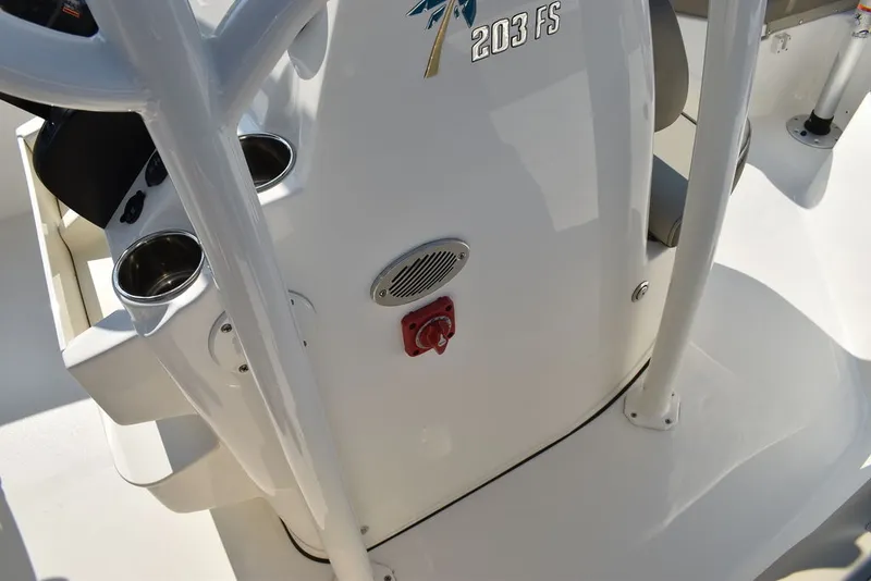 Slide: The Image of Key West Boats 203 FS 2024 - 53