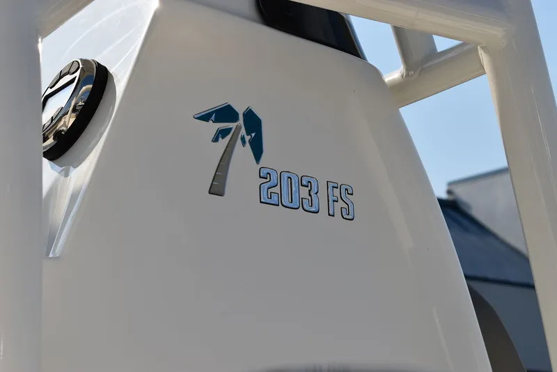 Slide: The Image of Key West Boats 203 FS 2024 - 60