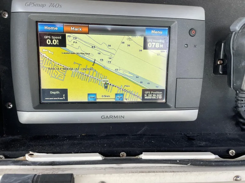 Slide: The Image of Garmin GPSmap 140s on 1999 Boston Whaler Outrage 23 boat displaying navigation map. - 17