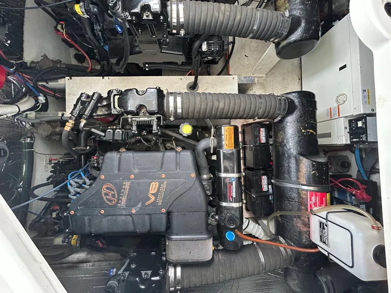 Slide: The Image of Cruisers Yachts 3870 Express 2000 - 58