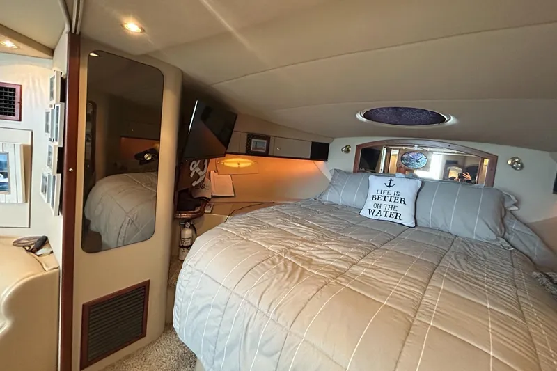 Slide: The Image of Cruisers Yachts 3870 Express 2000 - 61