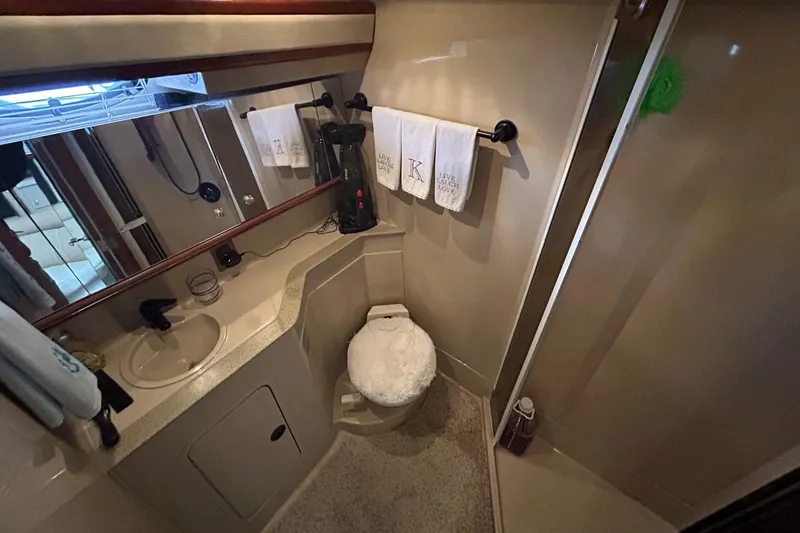 Slide: The Image of Cruisers Yachts 3870 Express 2000 - 67