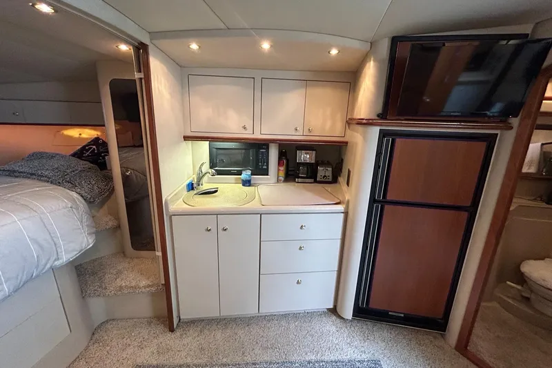 Slide: The Image of Cruisers Yachts 3870 Express 2000 - 71