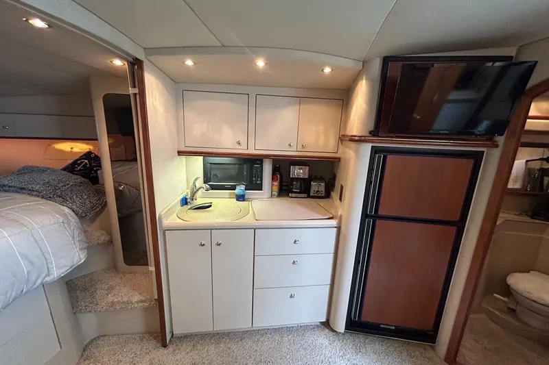 Slide: The Image of Cruisers Yachts 3870 Express 2000 - 72