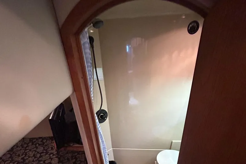 Slide: The Image of Cruisers Yachts 3870 Express 2000 - 83