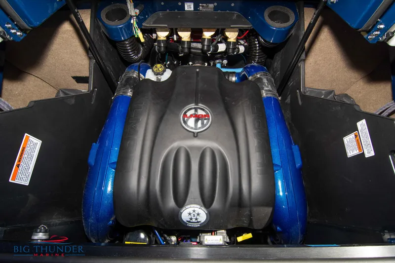 Slide: The Image of MasterCraft X24 2023 - 52
