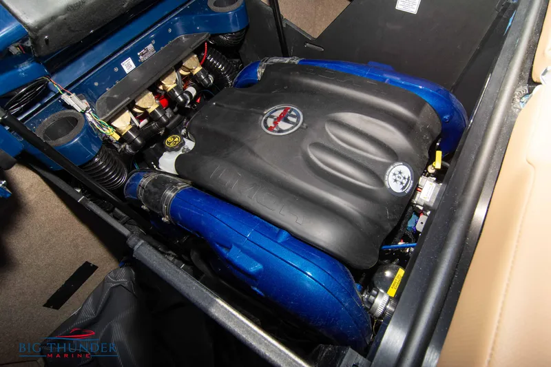 Slide: The Image of MasterCraft X24 2023 - 53