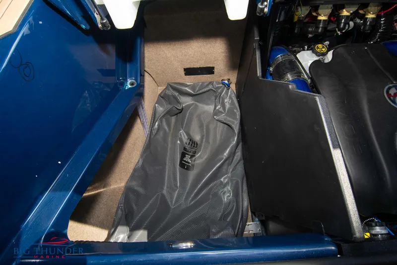 Slide: The Image of MasterCraft X24 2023 - 57