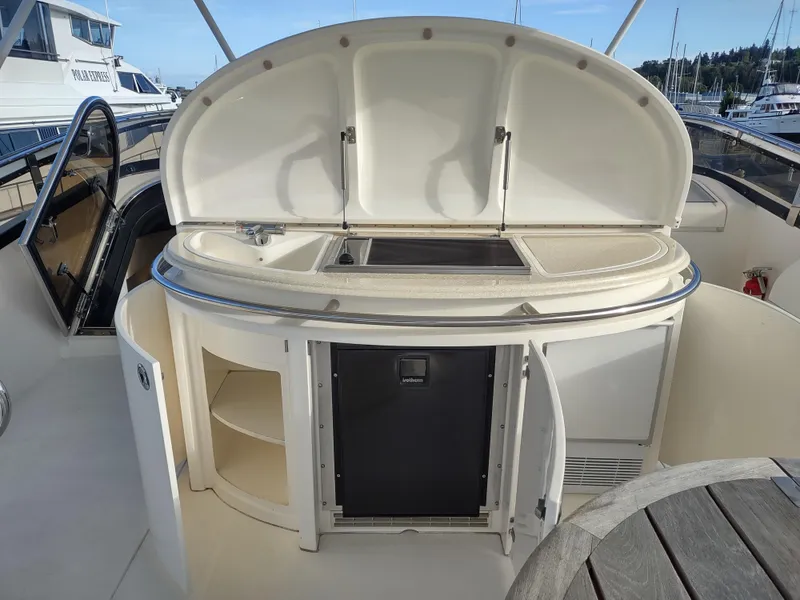 Slide: The Image of Fairline 66 1997 - 107