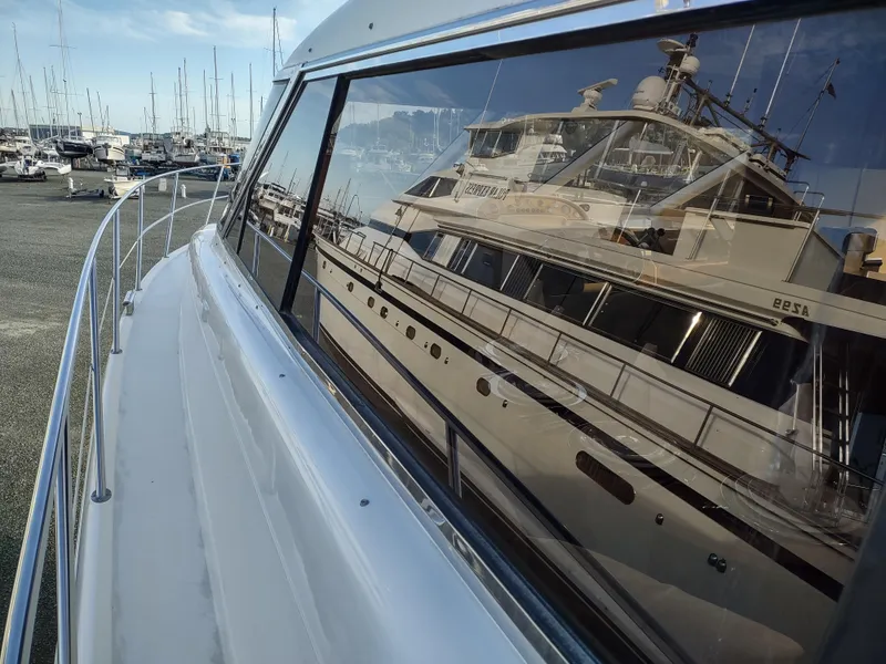 Slide: The Image of Fairline 66 1997 - 76