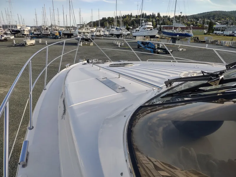 Slide: The Image of Fairline 66 1997 - 77