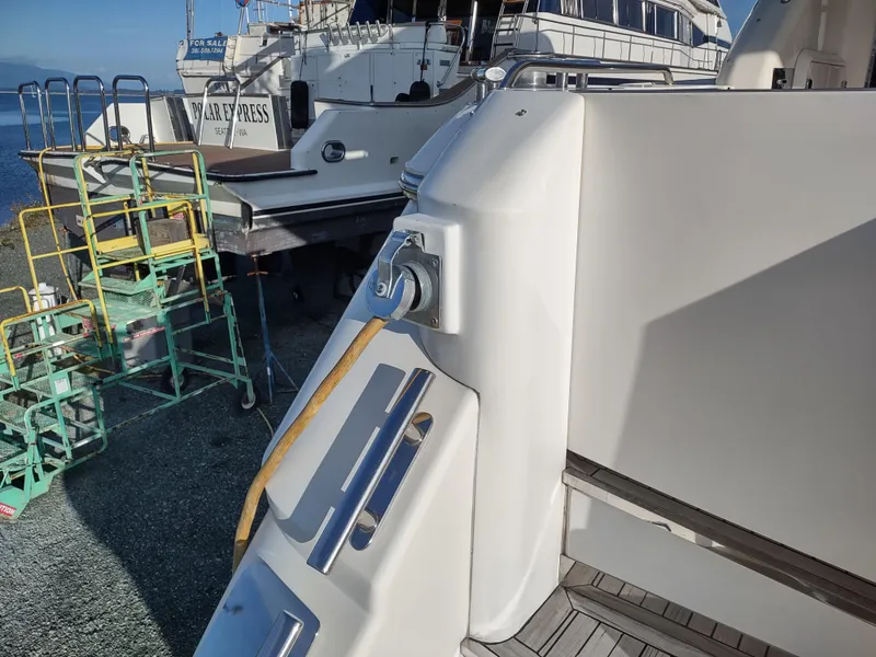 Slide: The Image of Fairline 66 1997 - 91