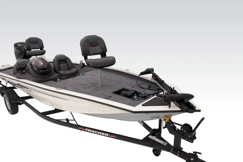 Slide: The Image of Tracker Pro Team 190 TX 2024 - 10