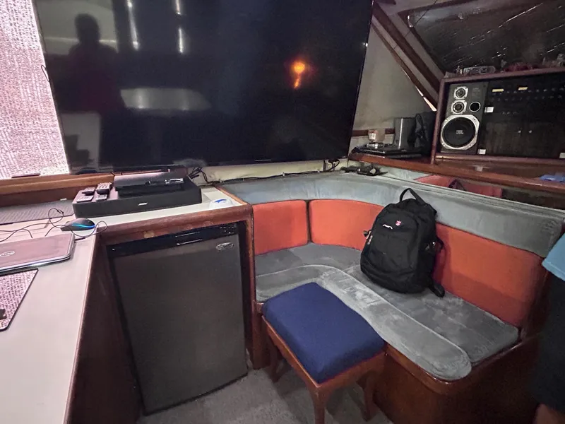 Slide: The Image of Portside sette - 28