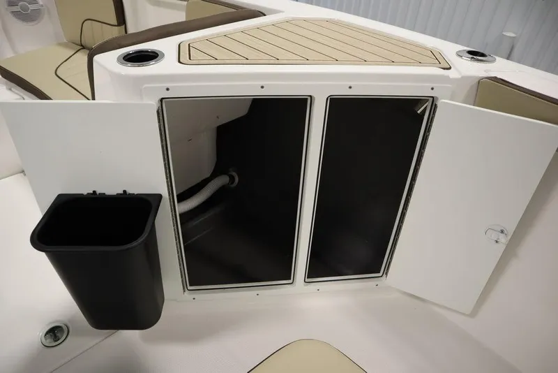 Slide: The Image of Yamaha 222 FSH Sport 2024 - 60