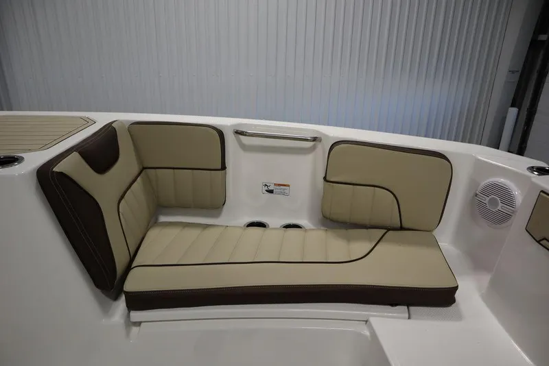 Slide: The Image of Yamaha 222 FSH Sport 2024 - 71