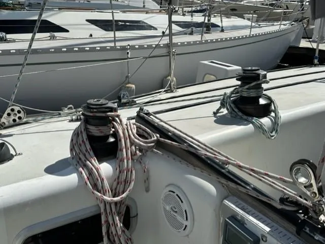 Slide: The Image of SHEET WINCHES - 17