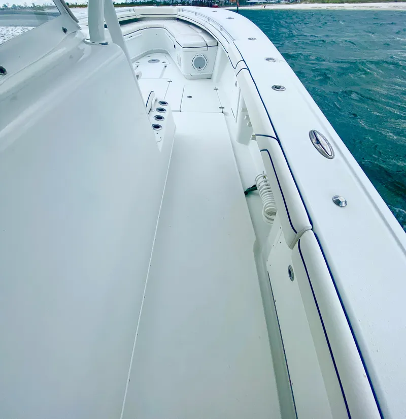 Slide: The Image of 2013 Yellowfin 39 boat deck with ocean view. - 20