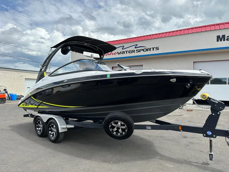 Slide: The Image of 2020 Yamaha 212X jet boat on trailer at Idaho Water Sports dealership. - 9
