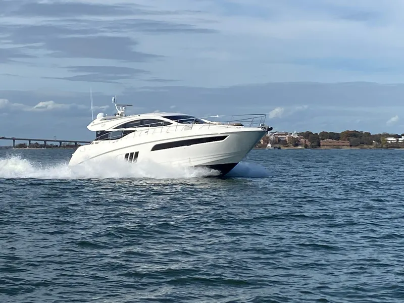 Slide: The Image of 2017 Sea Ray L590 - 2