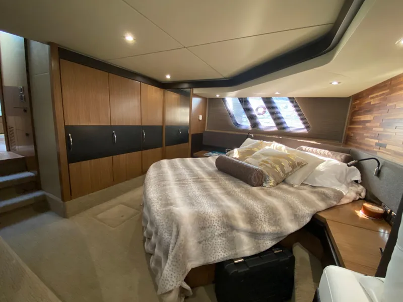 Slide: The Image of Beam width master stateroom - 35
