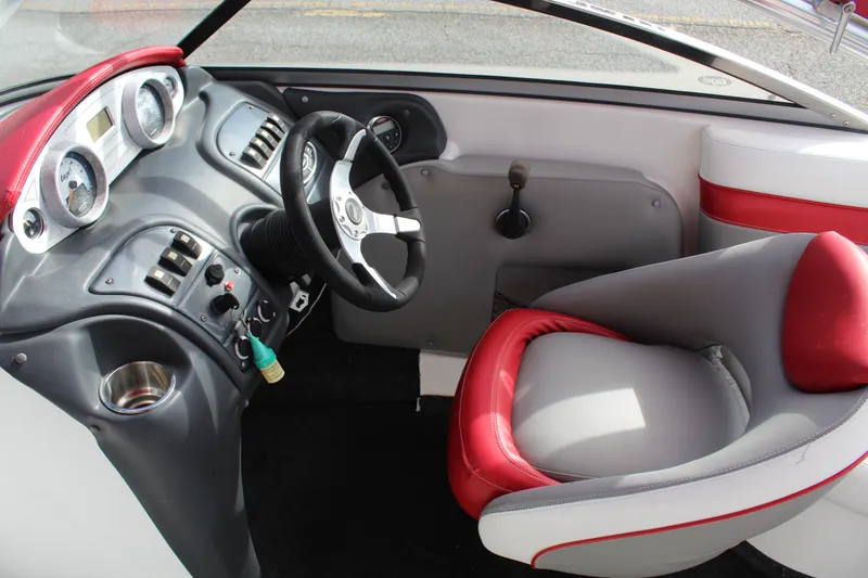 Slide: The Image of Tigé 22Ve 2007 - 10