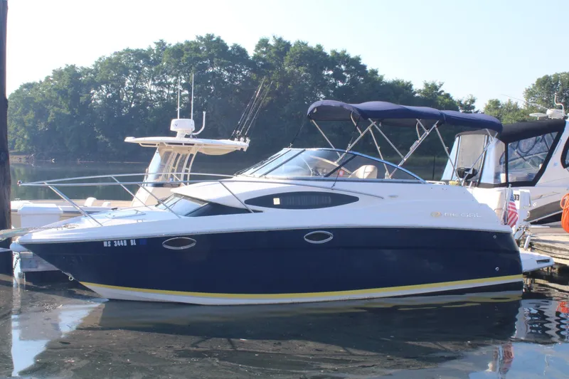 Slide: The Image of Regal 2565 Window Express 2007 - 0