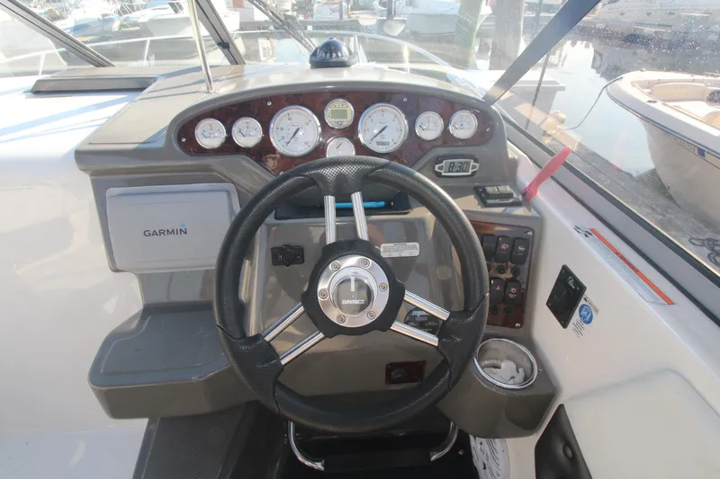 Slide: The Image of Regal 2565 Window Express 2007 - 11