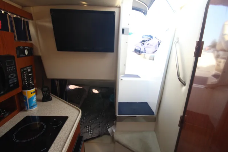 Slide: The Image of Regal 2565 Window Express 2007 - 18