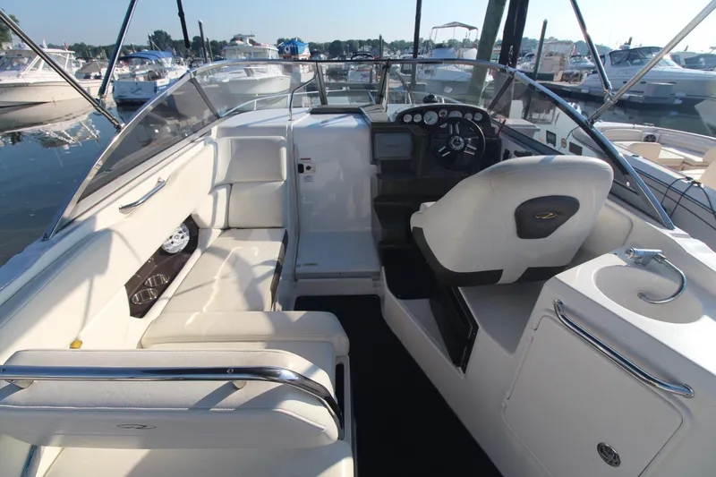 Slide: The Image of Regal 2565 Window Express 2007 - 9