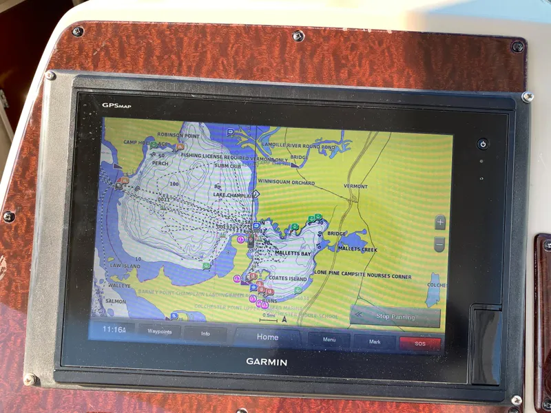 Slide: The Image of Sea Ray Sundancer 370 2012 - 53