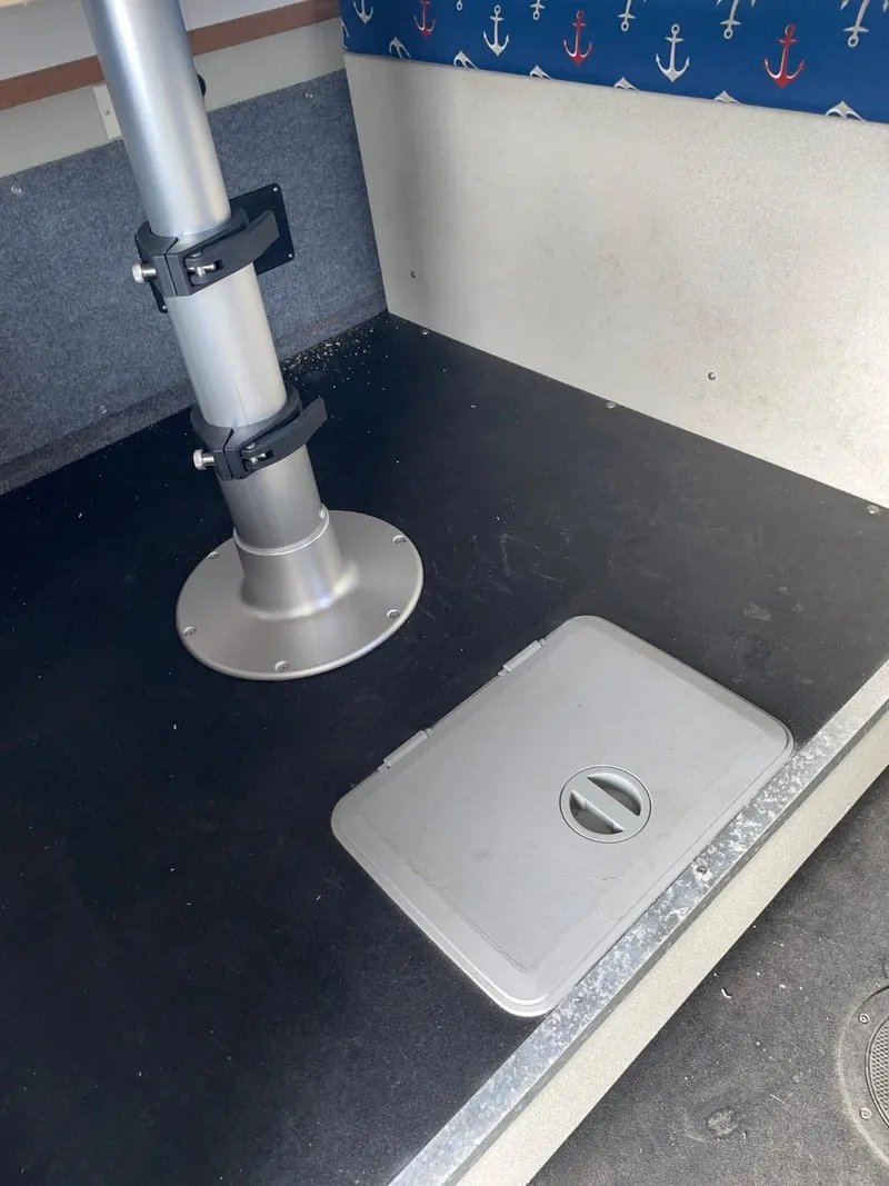 Slide: The Image of Glacier Craft Custom Aluminum 2010 - 69