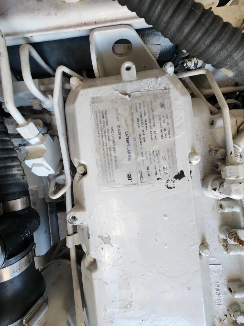 Slide: The Image of Luhrs 36 Open 2004 - 50